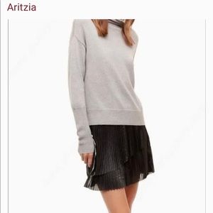 Artizia Wilfred black mini skirt with side zipper